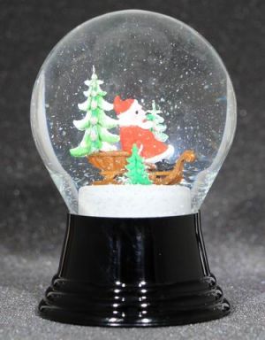 80 P Weihnachtsmann Schlitten