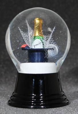 80 P Champagner im Zylinder