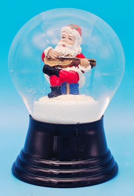 80 P Santa mit Gitarre