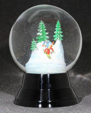 120 P Schifahrer + Haus mit Zaun