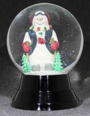 120 P Schneemann auf Ski